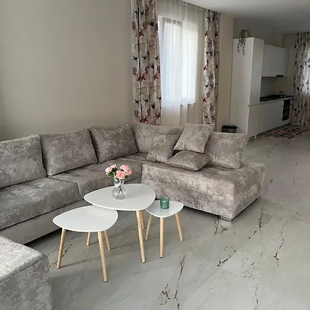 Anna Holiday home Golem (Tirana)